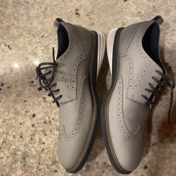 Cole Haan Grand Evolution ØS Grey Like New - Picture 5 of 8